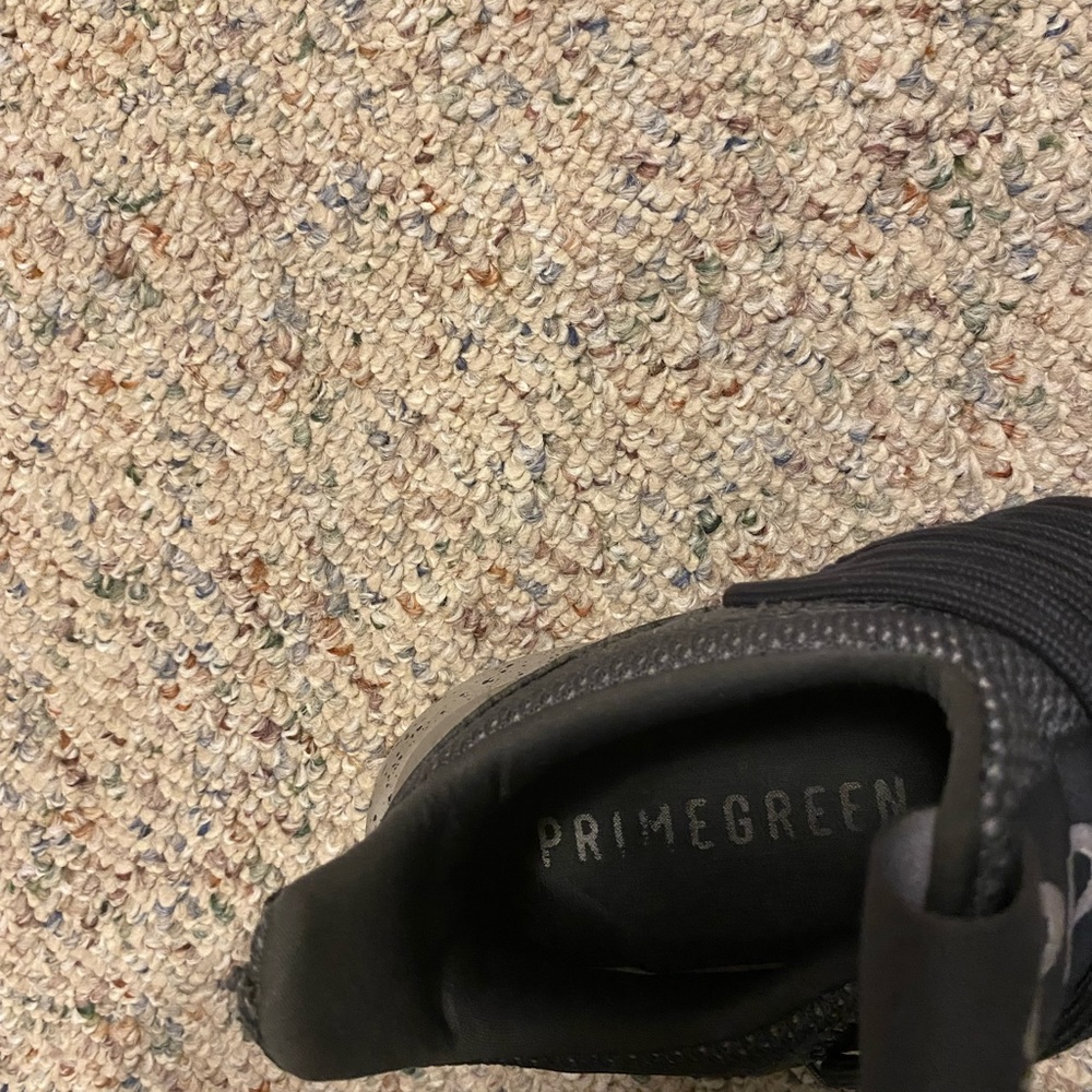 Adidas - Picture 3 of 5